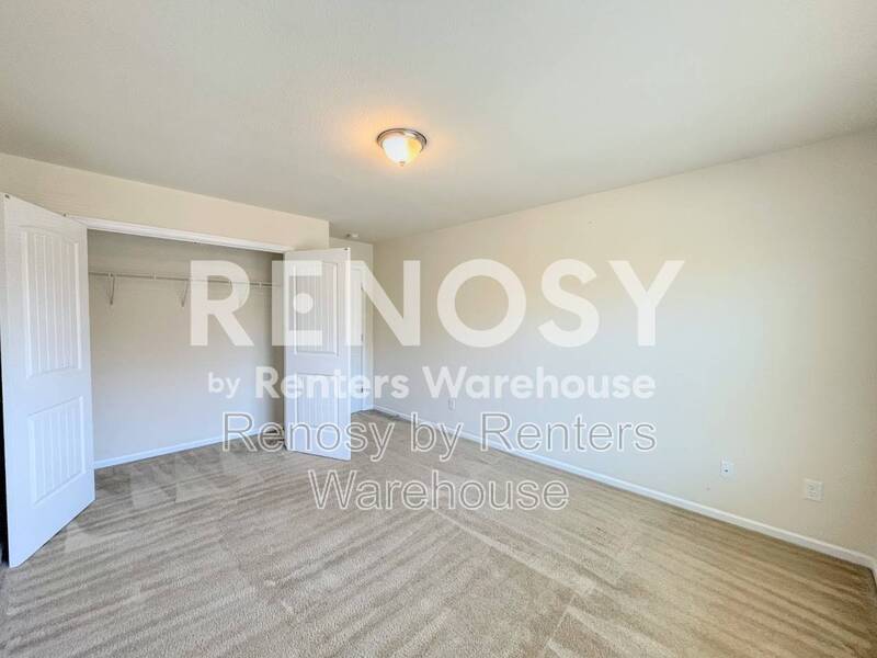 Beautiful 4-Bedroom Home with Spacious Fenced Backyard! property image